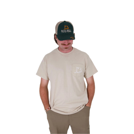 SANDY POCKET TEE WITH PATRIOTIC MOWER GRAPHIC TEE