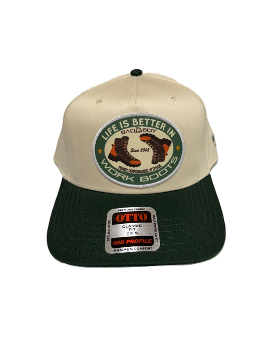 WORK BOOTS TAN/GREEN HAT