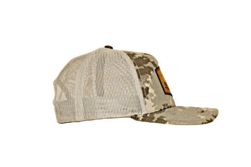 Load image into Gallery viewer, DIGITAL CAMO LEATHER PATCH TRACTOR HAT
