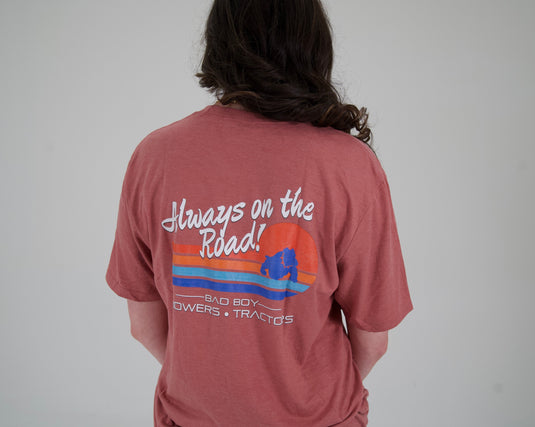 ALWAYS ON THE ROAD UNISEX TEE - MUAVE