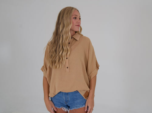 QUARTER BUTTON UP SLOUCHY BLOUSE - TAN