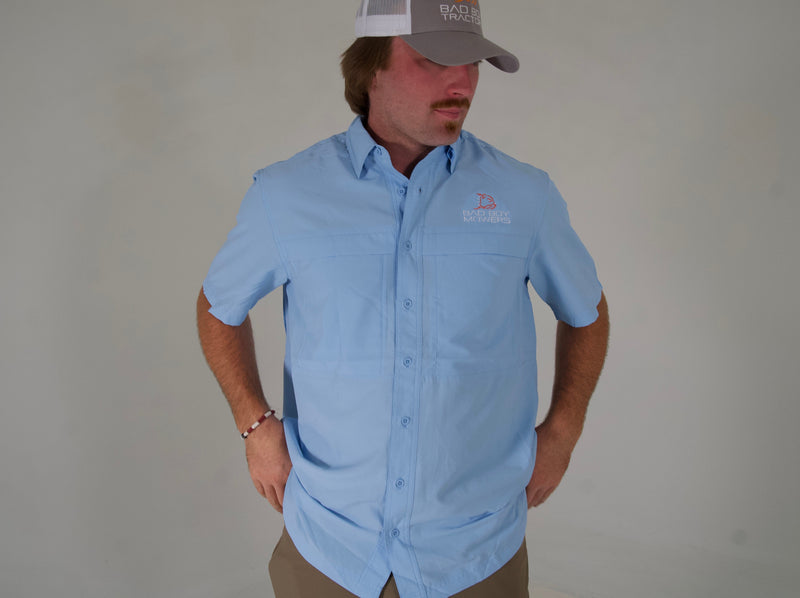 Load image into Gallery viewer, LIGHT BLUE SHORT SLEEVE FISHING SHIRT
